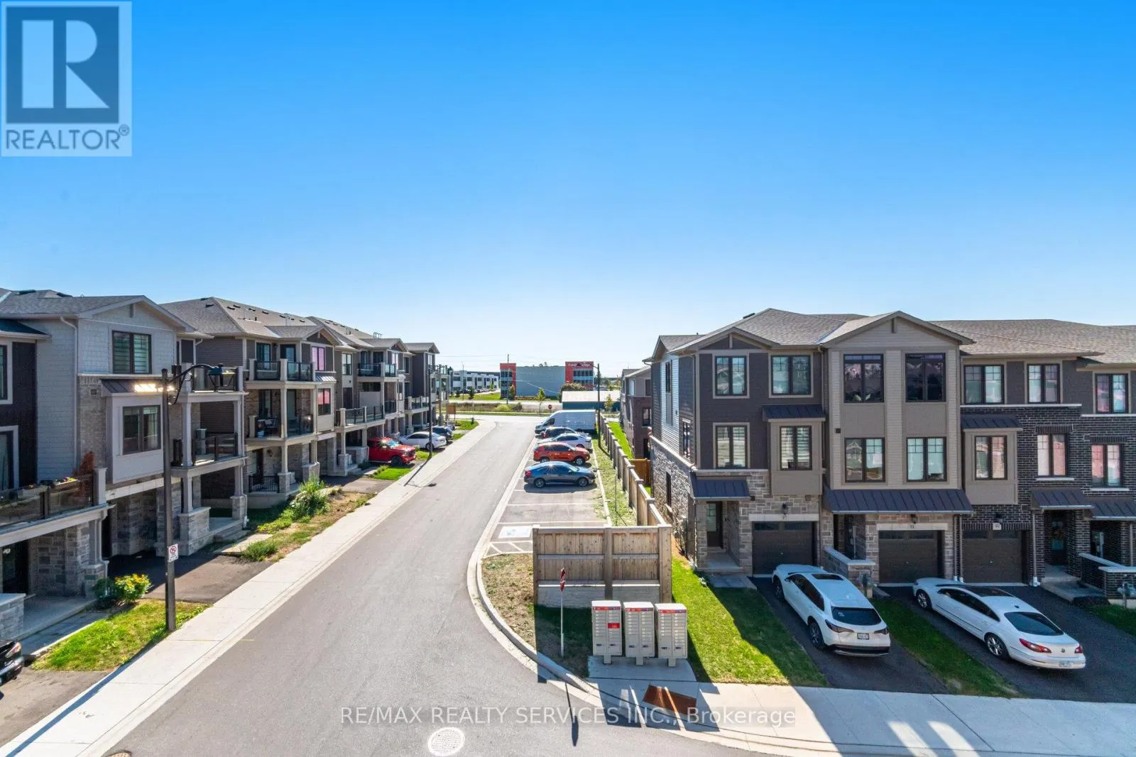 113 - 10 BIRMINGHAM DRIVE
