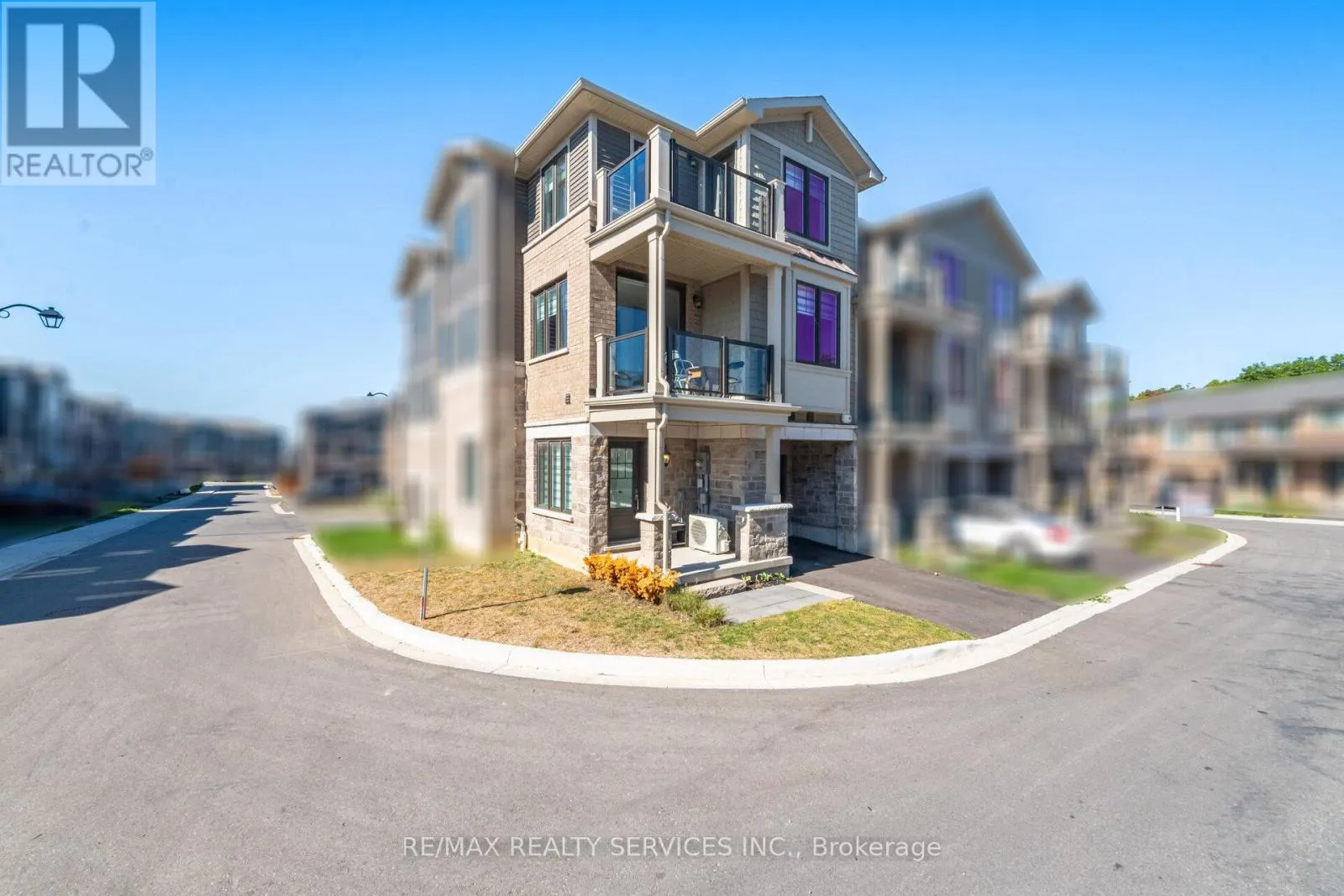 113 - 10 BIRMINGHAM DRIVE
