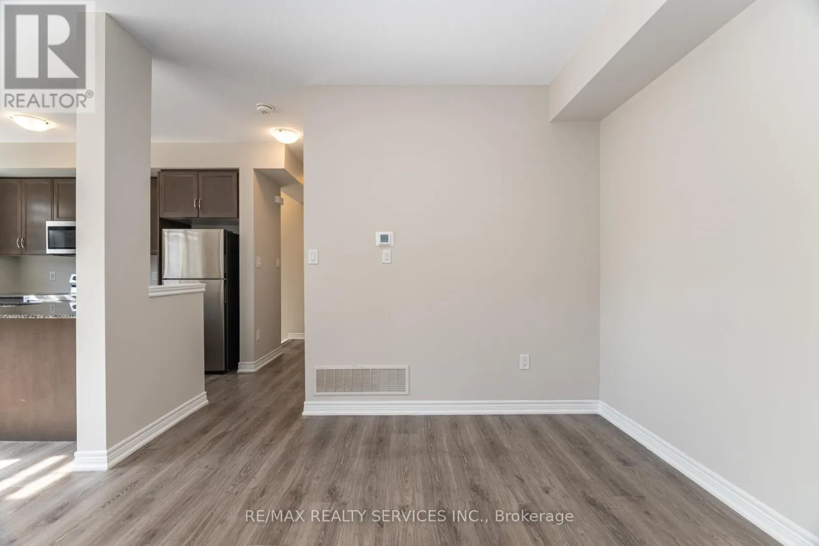 113 - 10 BIRMINGHAM DRIVE