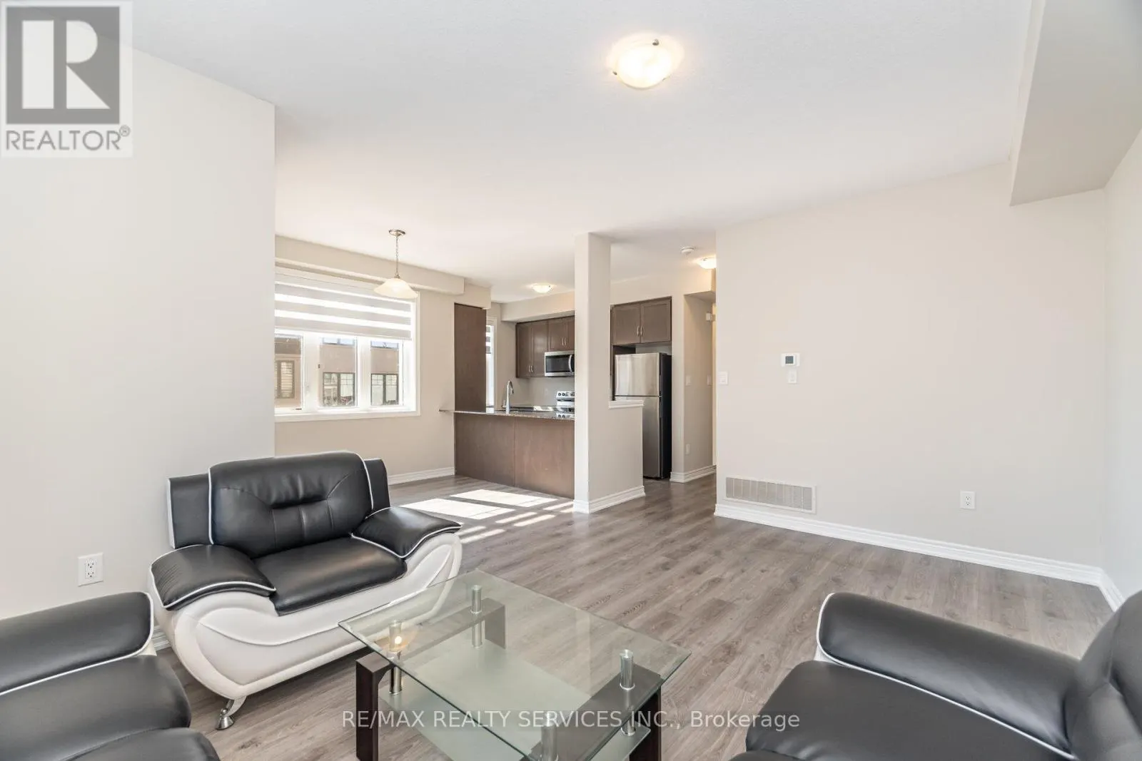 113 - 10 BIRMINGHAM DRIVE