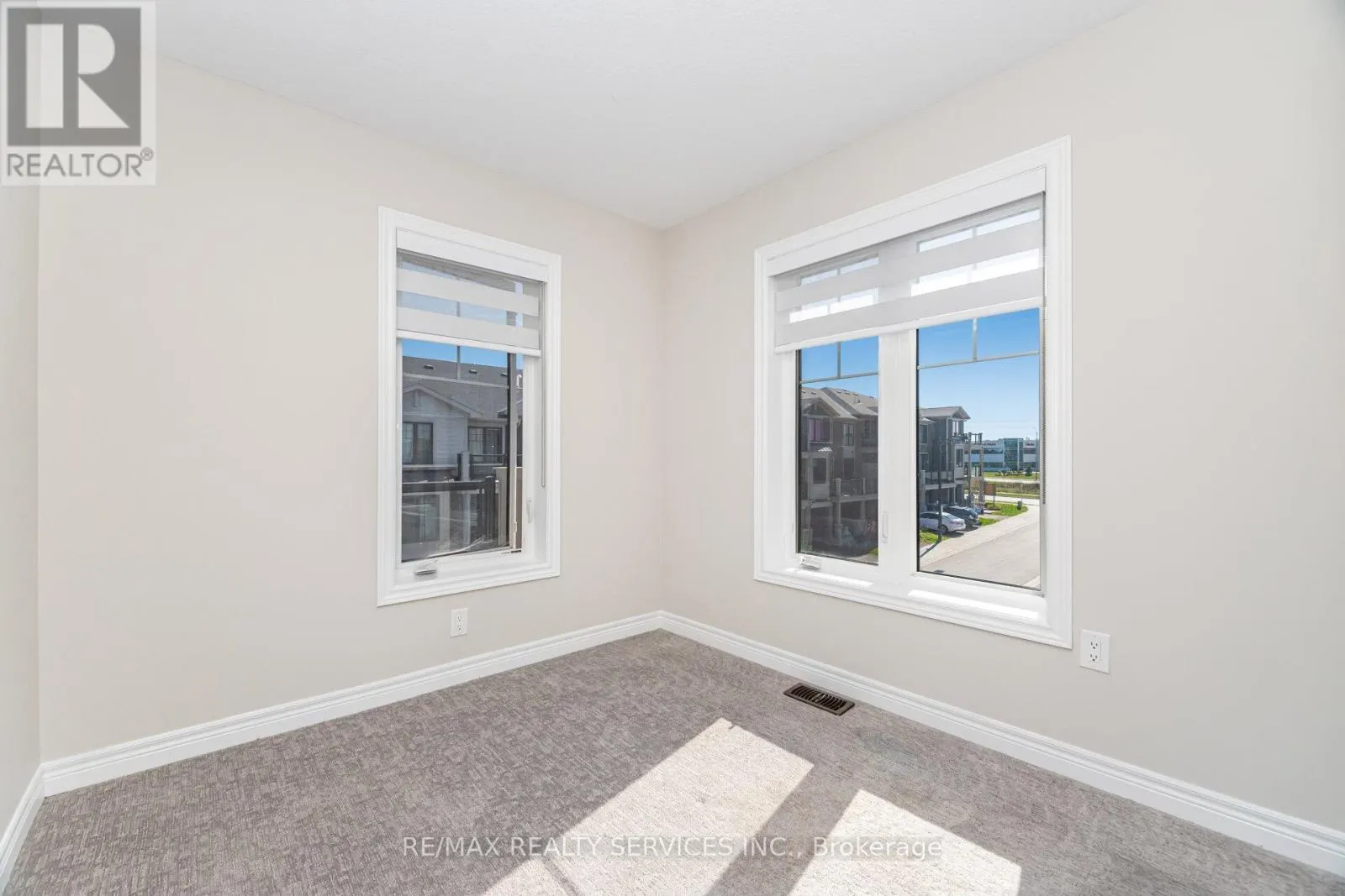 113 - 10 BIRMINGHAM DRIVE