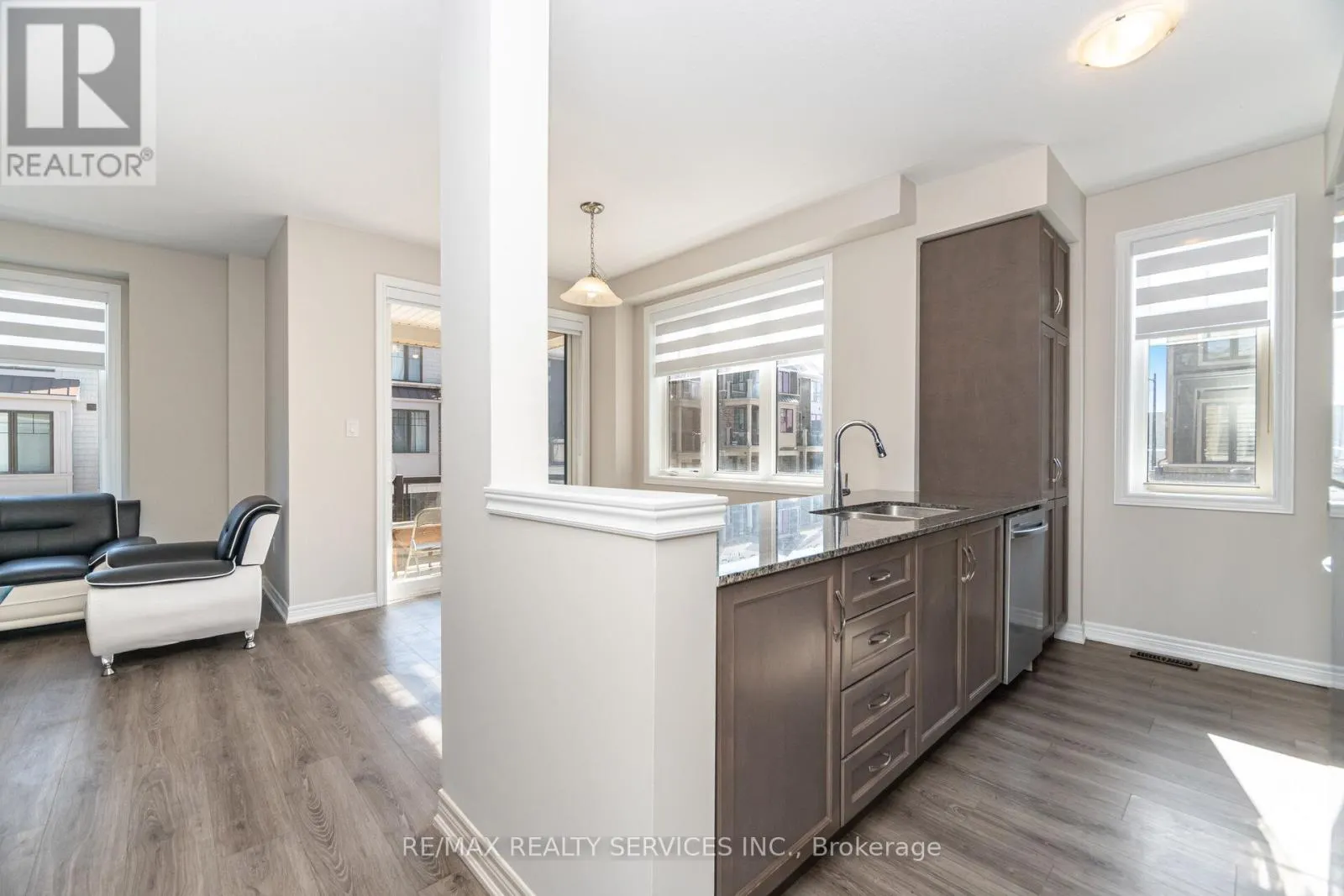113 - 10 BIRMINGHAM DRIVE
