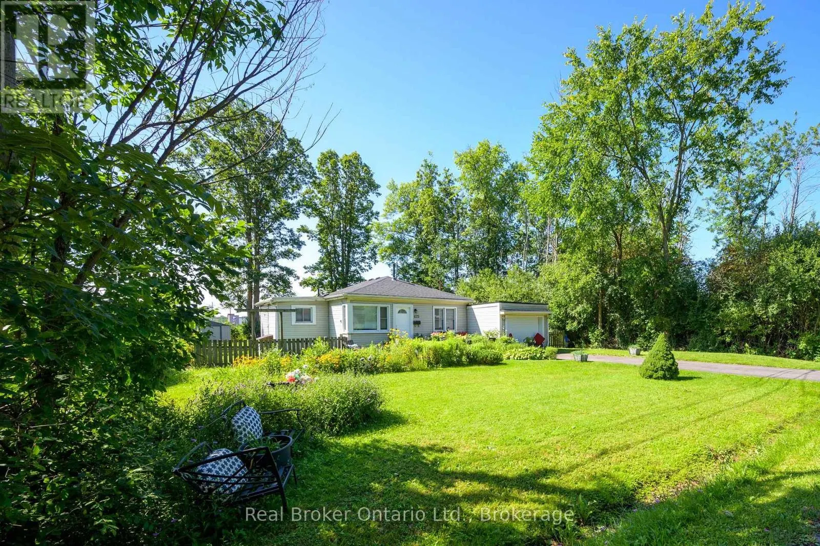 625 SIMS AVENUE