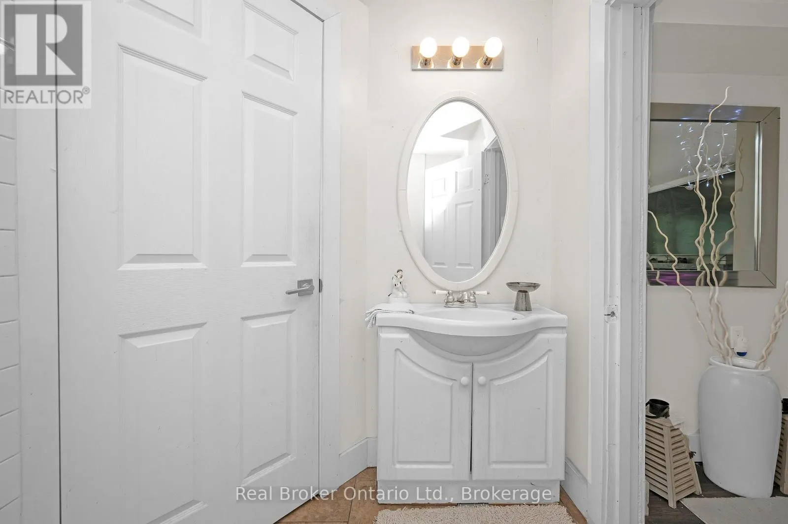 625 SIMS AVENUE