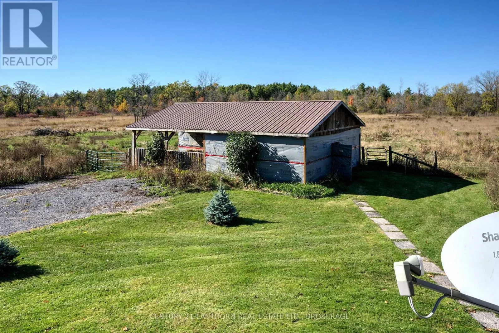 895 NINTH CONCESSION ROAD