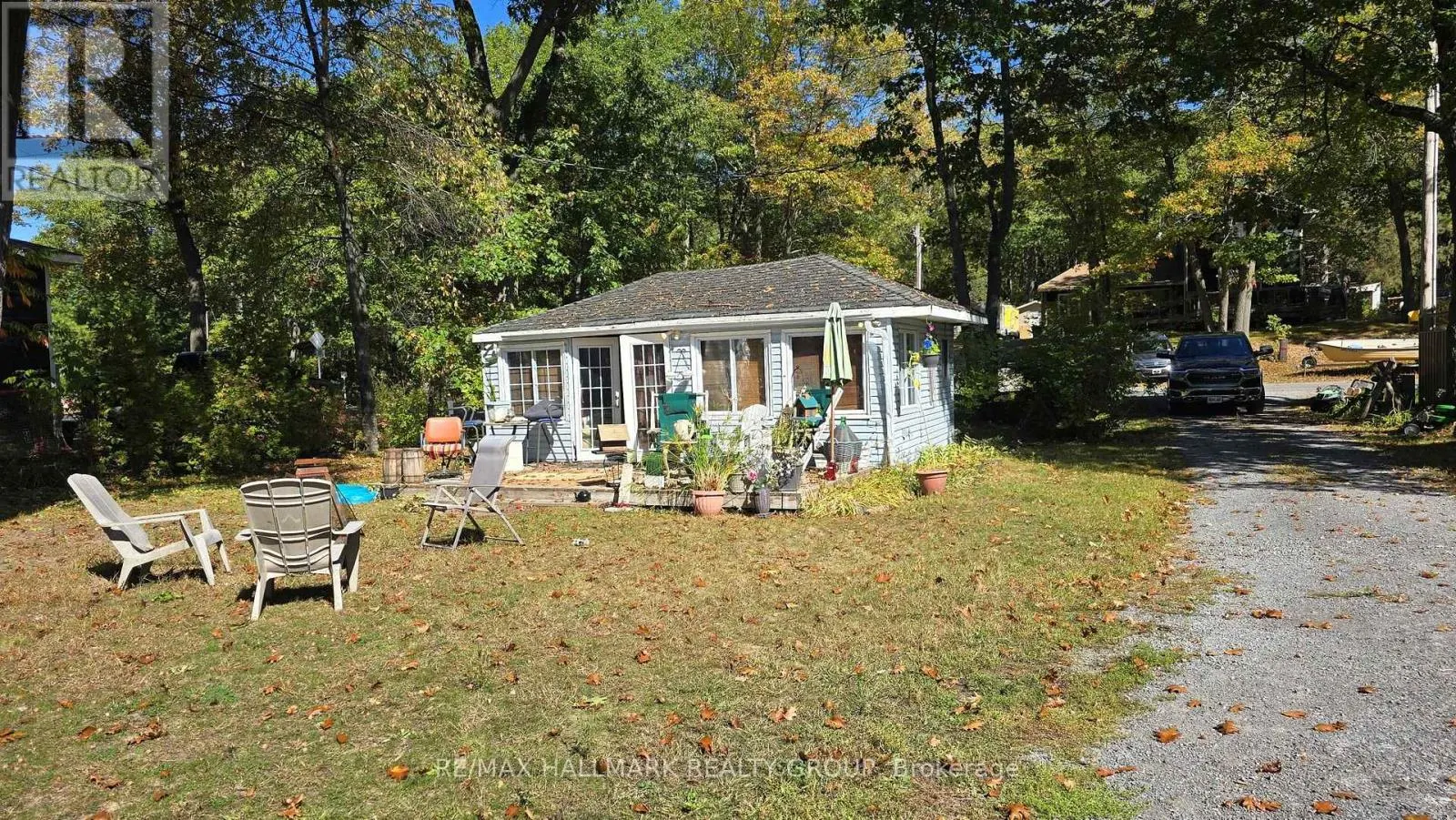 1048 BAYVIEW DRIVE