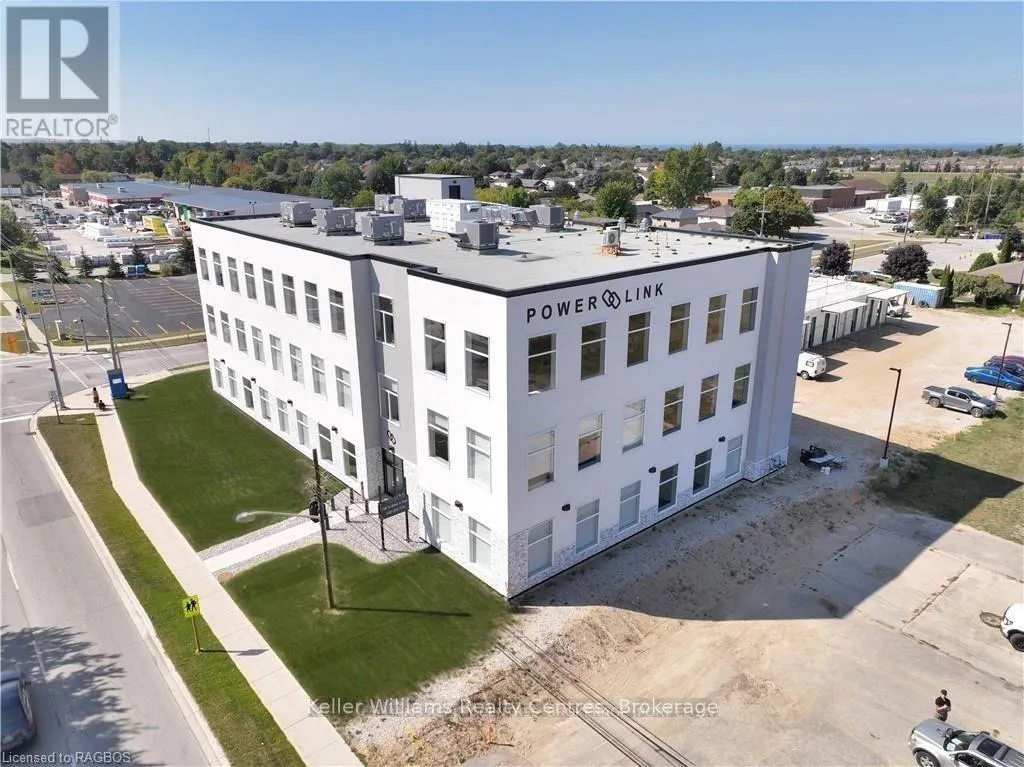 120 - 1020 GODERICH STREET, #120