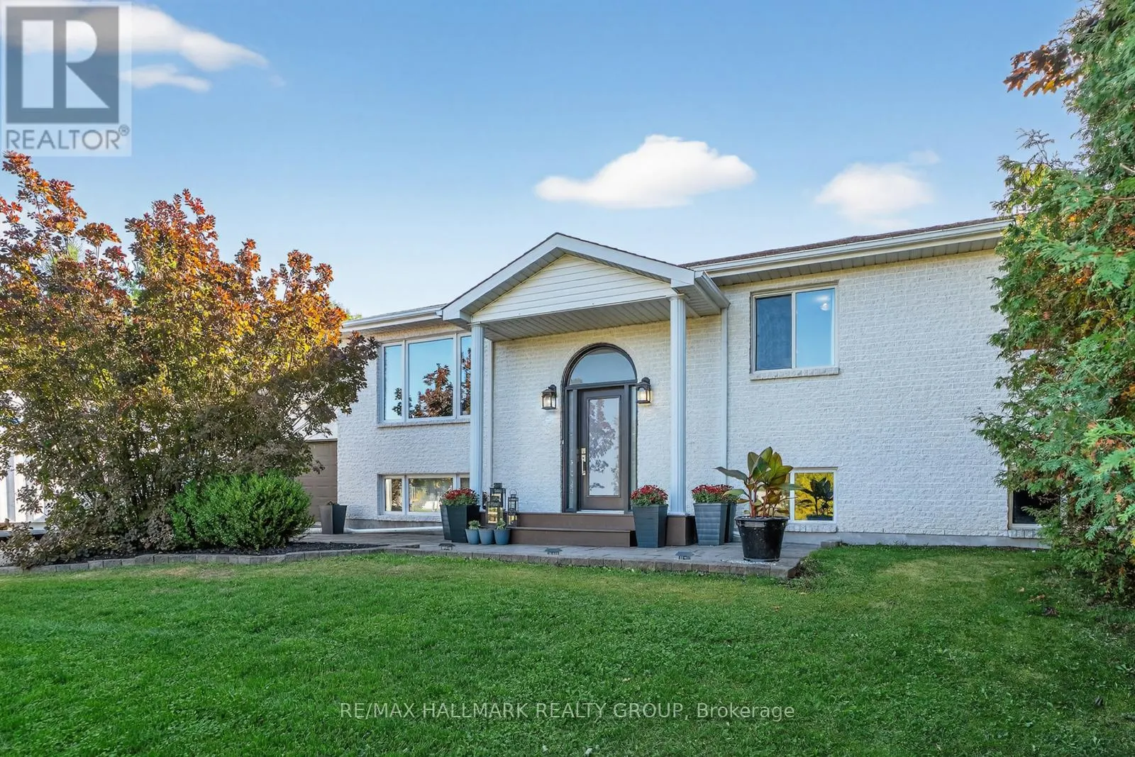 2851 GLENWOOD DRIVE