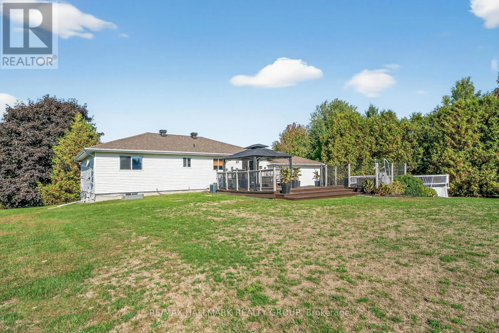 2851 GLENWOOD DRIVE