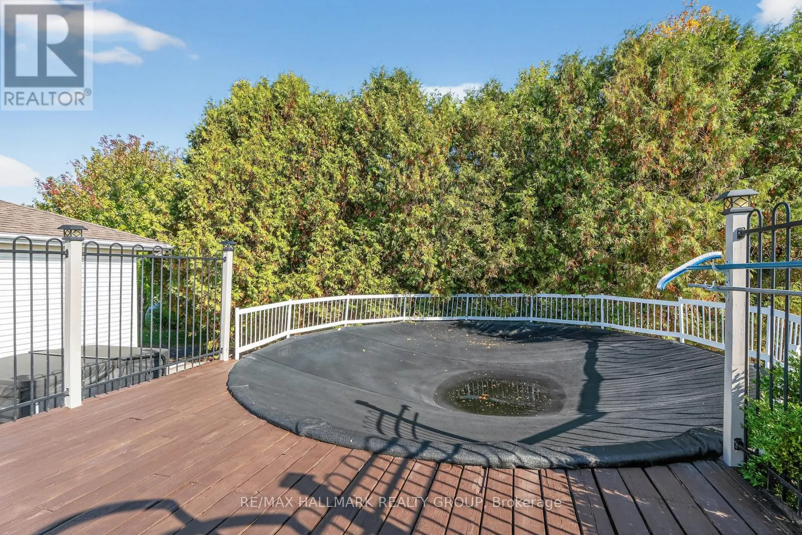 2851 GLENWOOD DRIVE