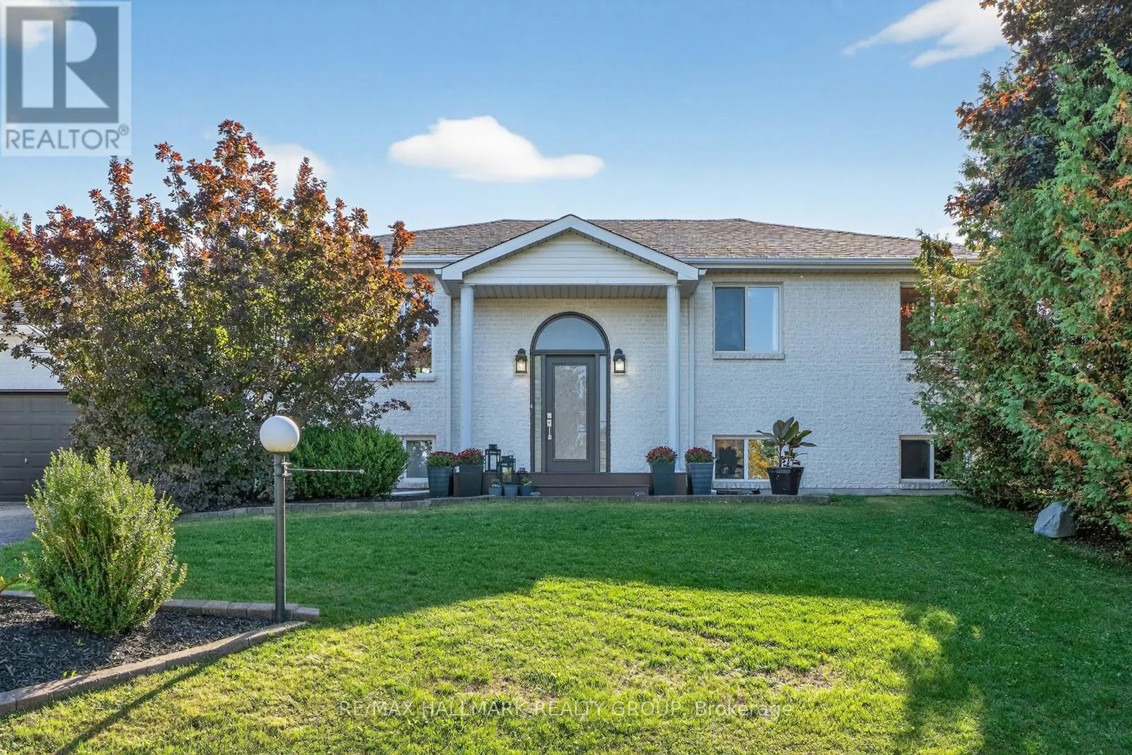 2851 GLENWOOD DRIVE