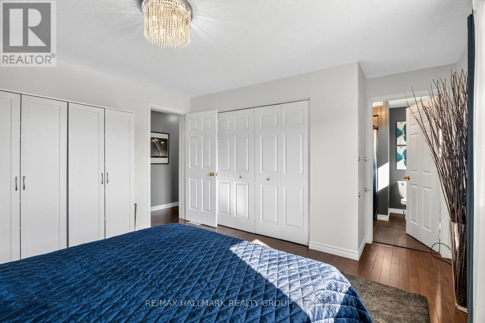 2851 GLENWOOD DRIVE