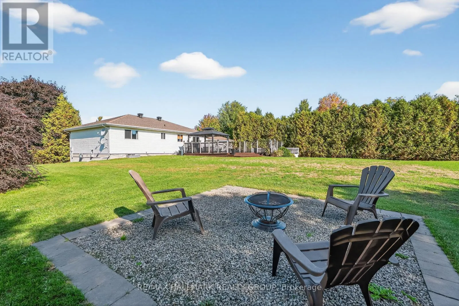 2851 GLENWOOD DRIVE