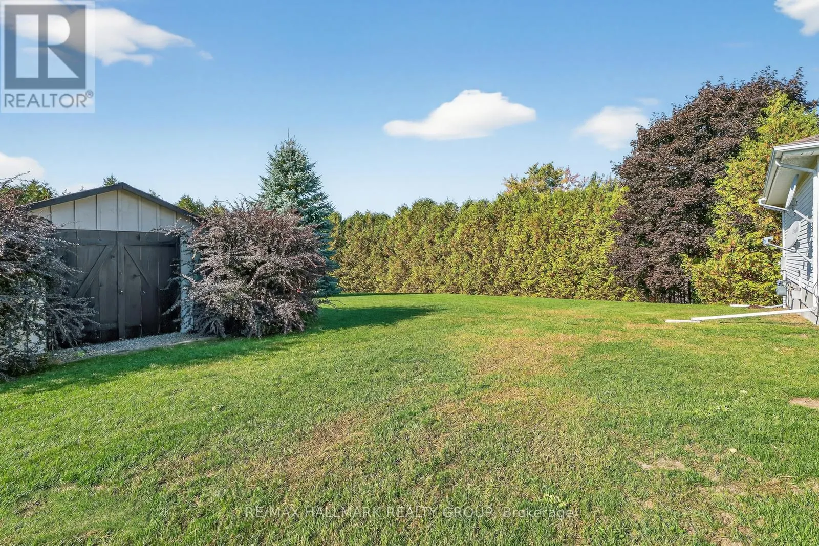2851 GLENWOOD DRIVE