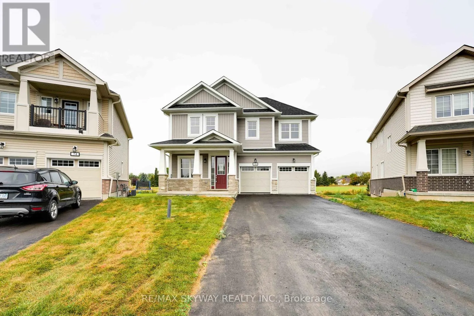 76 GOLF LINKS DRIVE