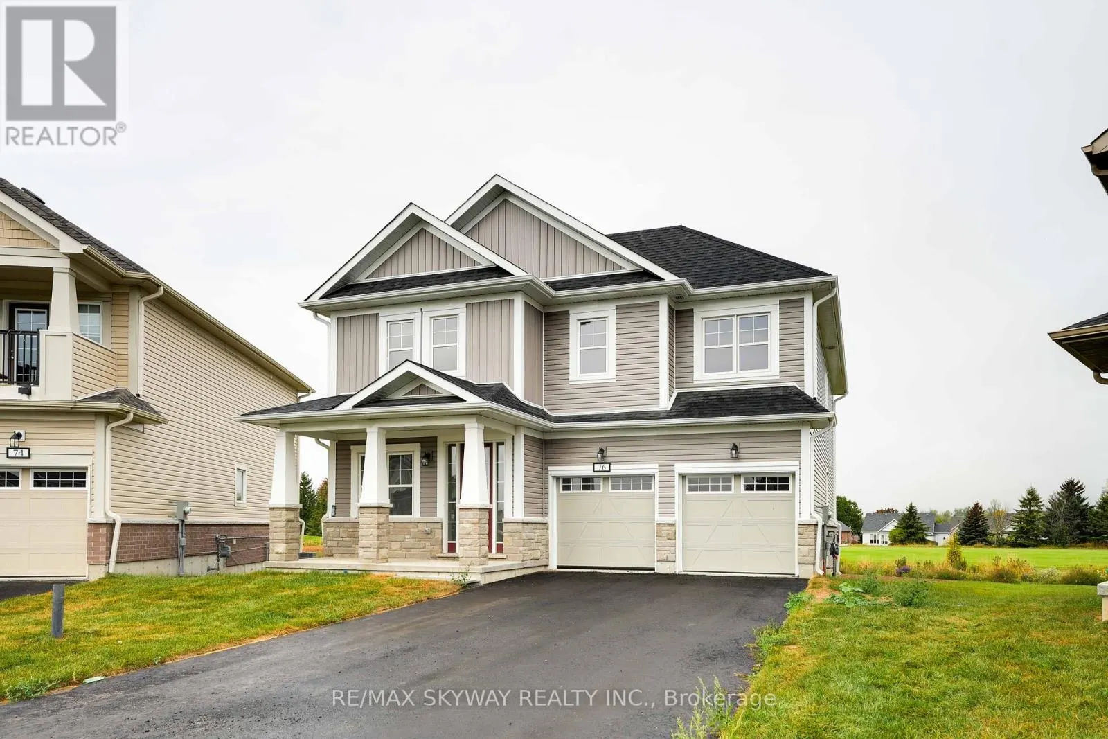 76 GOLF LINKS DRIVE