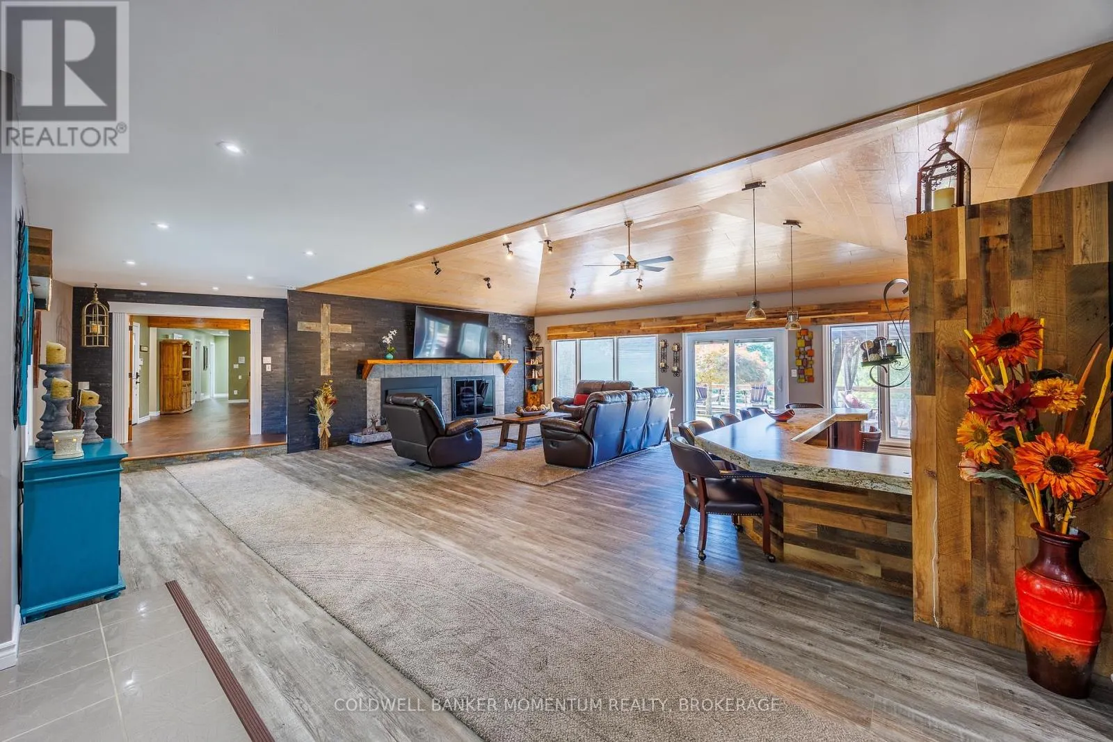1285 COCKSHUTT ROAD, R.R. # 4 ROAD