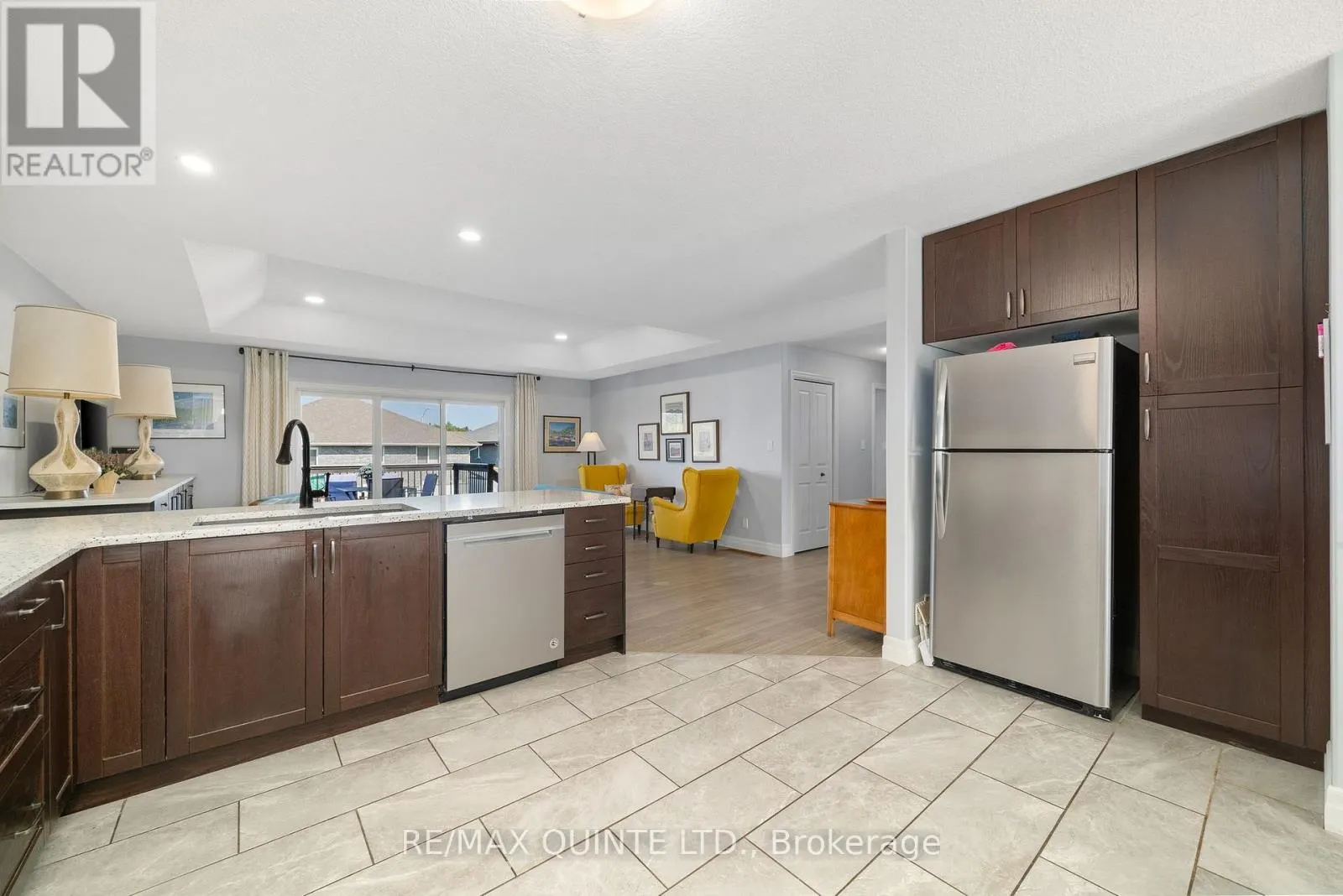 56 MCINTOSH CRESCENT