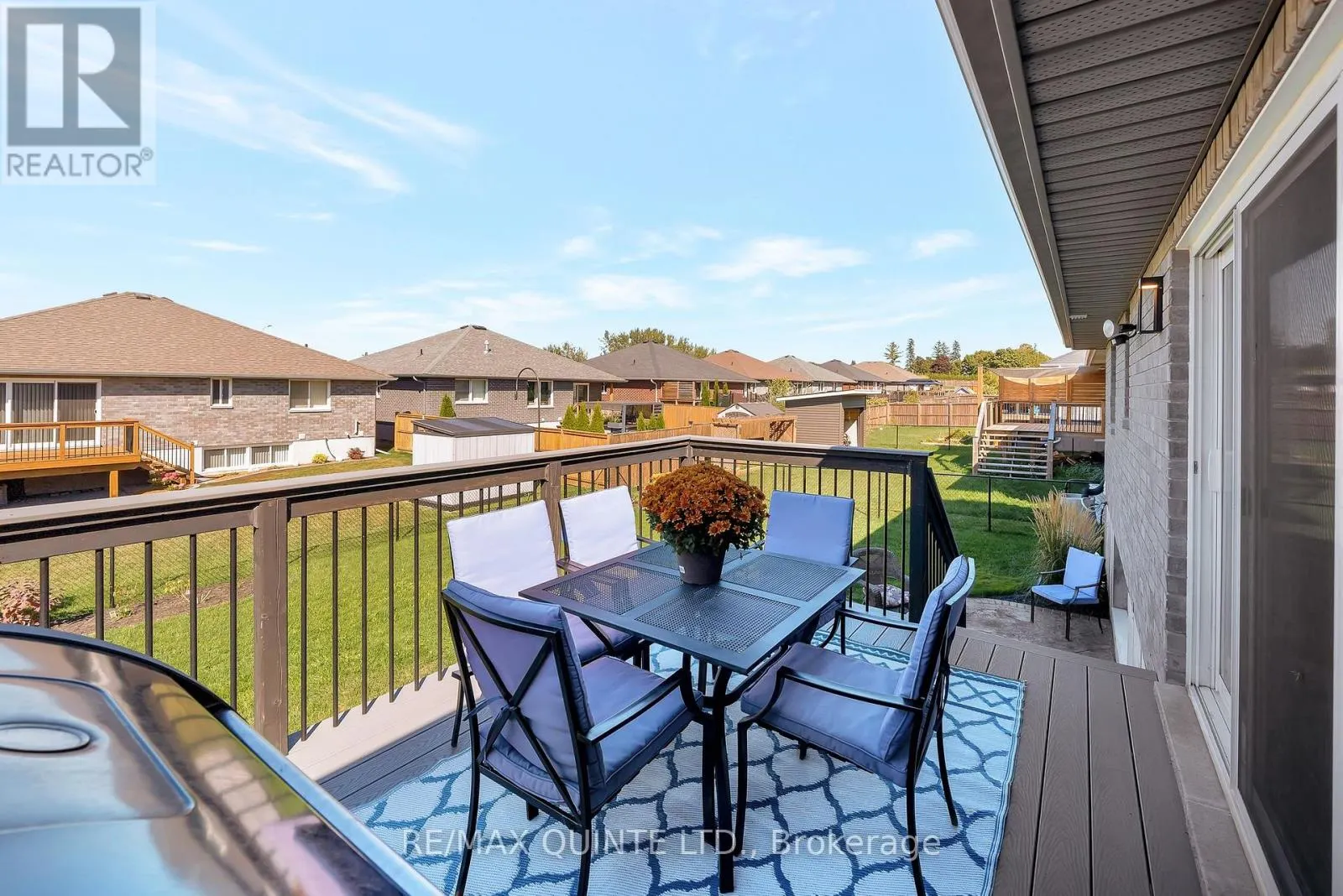 56 MCINTOSH CRESCENT