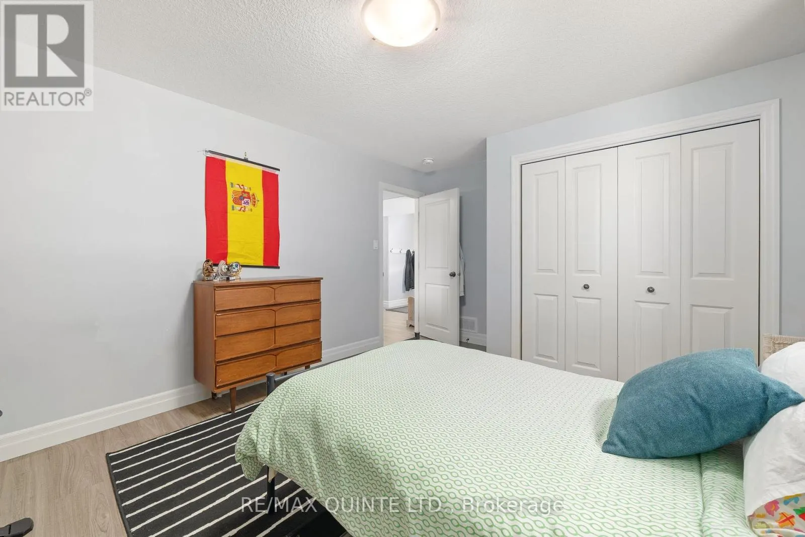 56 MCINTOSH CRESCENT
