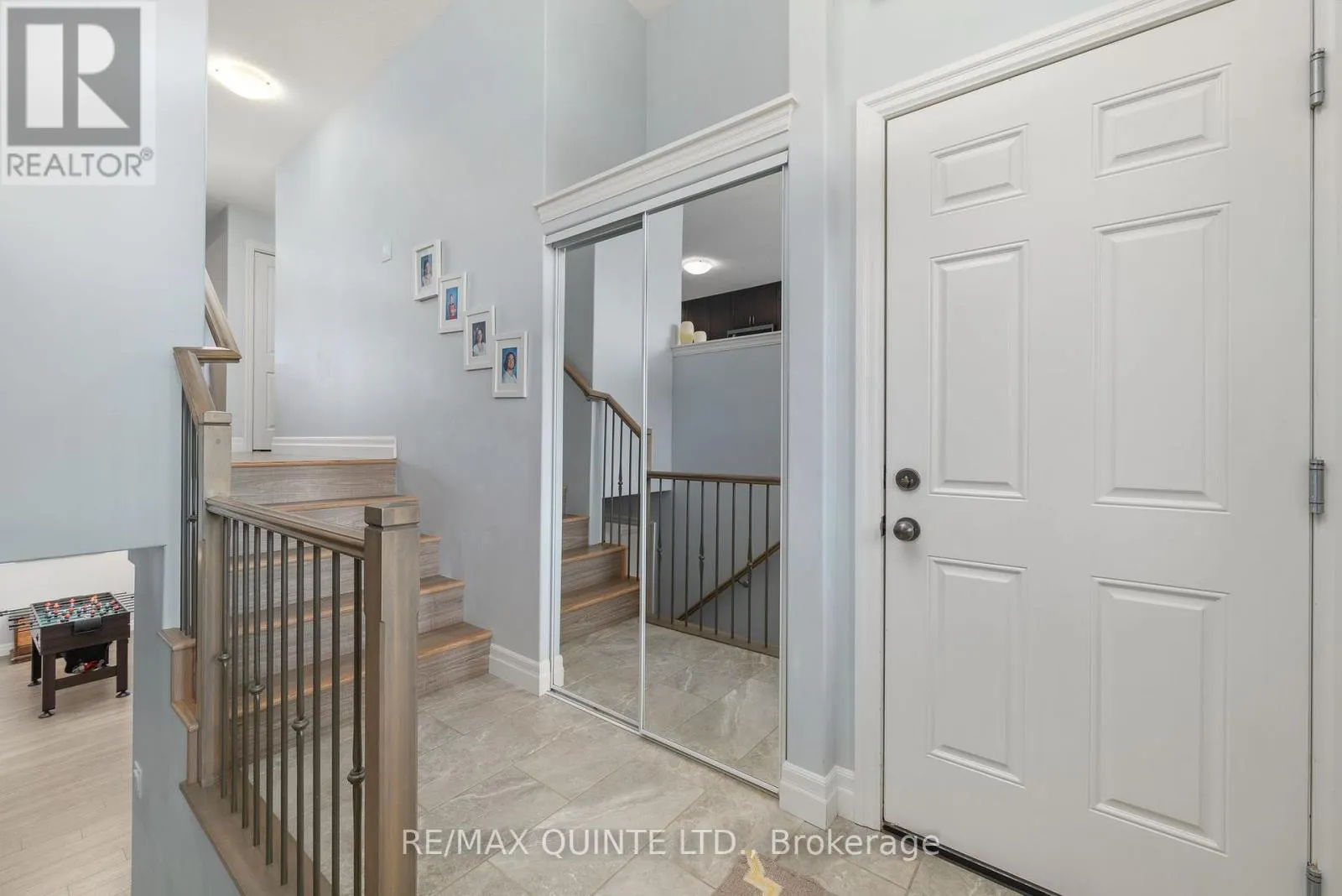 56 MCINTOSH CRESCENT