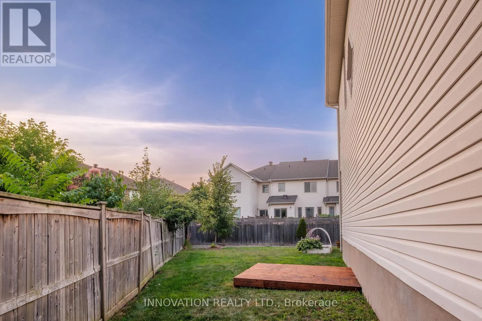 1609 WESTHALL WAY N