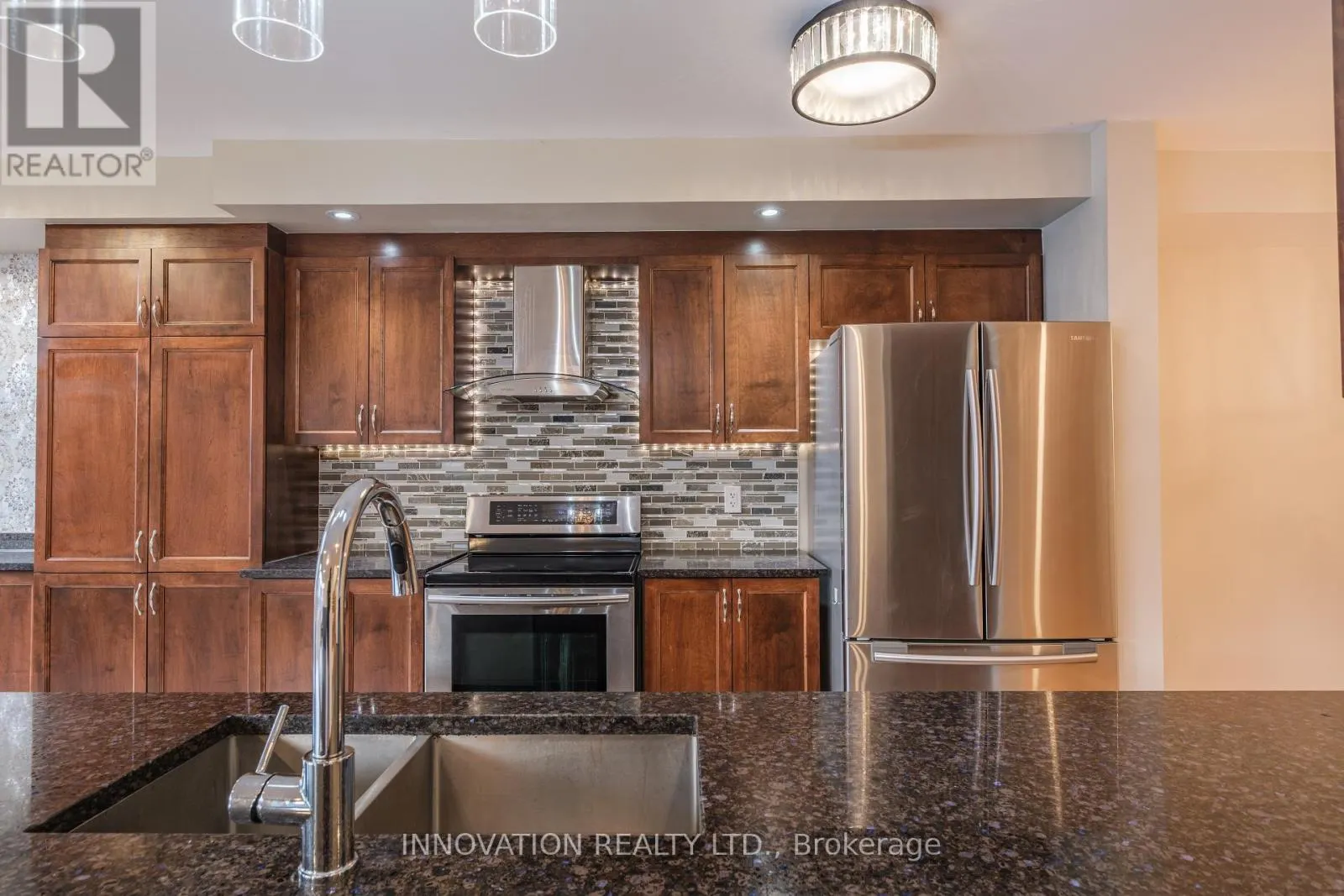 1609 WESTHALL WAY N
