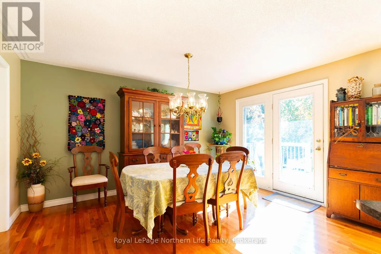 389 CARMICHAEL DRIVE
