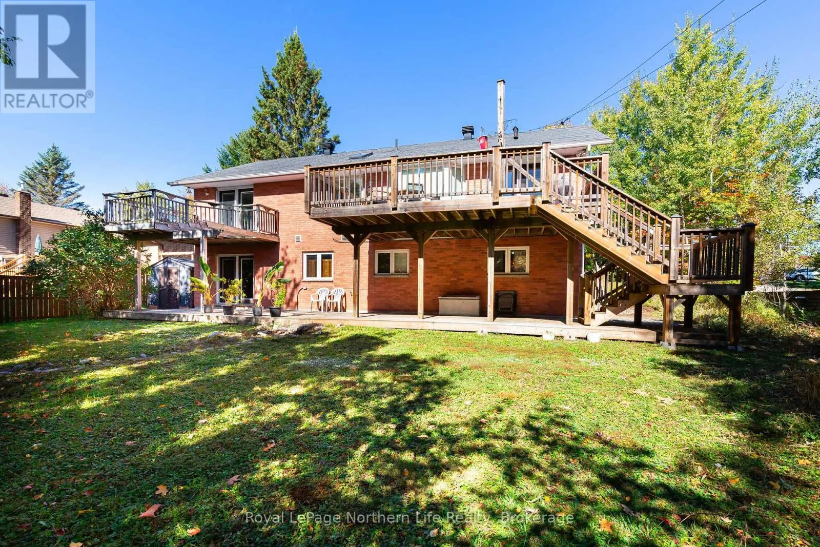 389 CARMICHAEL DRIVE