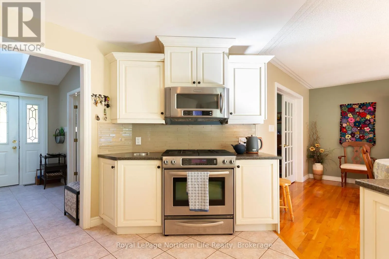 389 CARMICHAEL DRIVE
