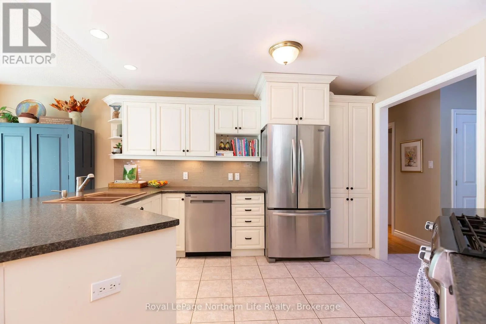 389 CARMICHAEL DRIVE