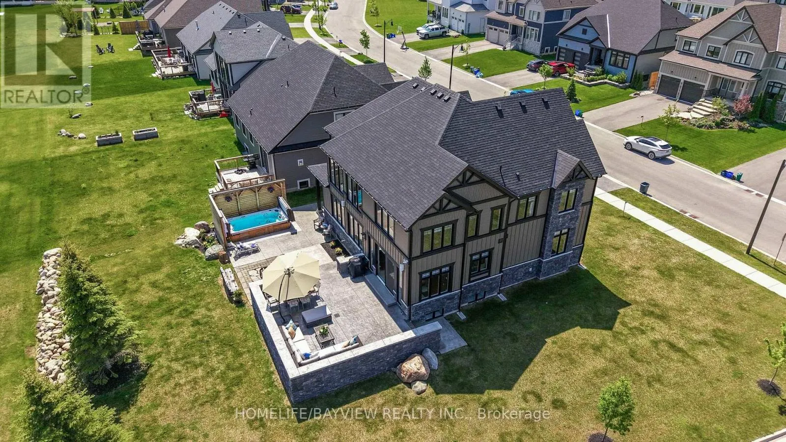100 REED WAY