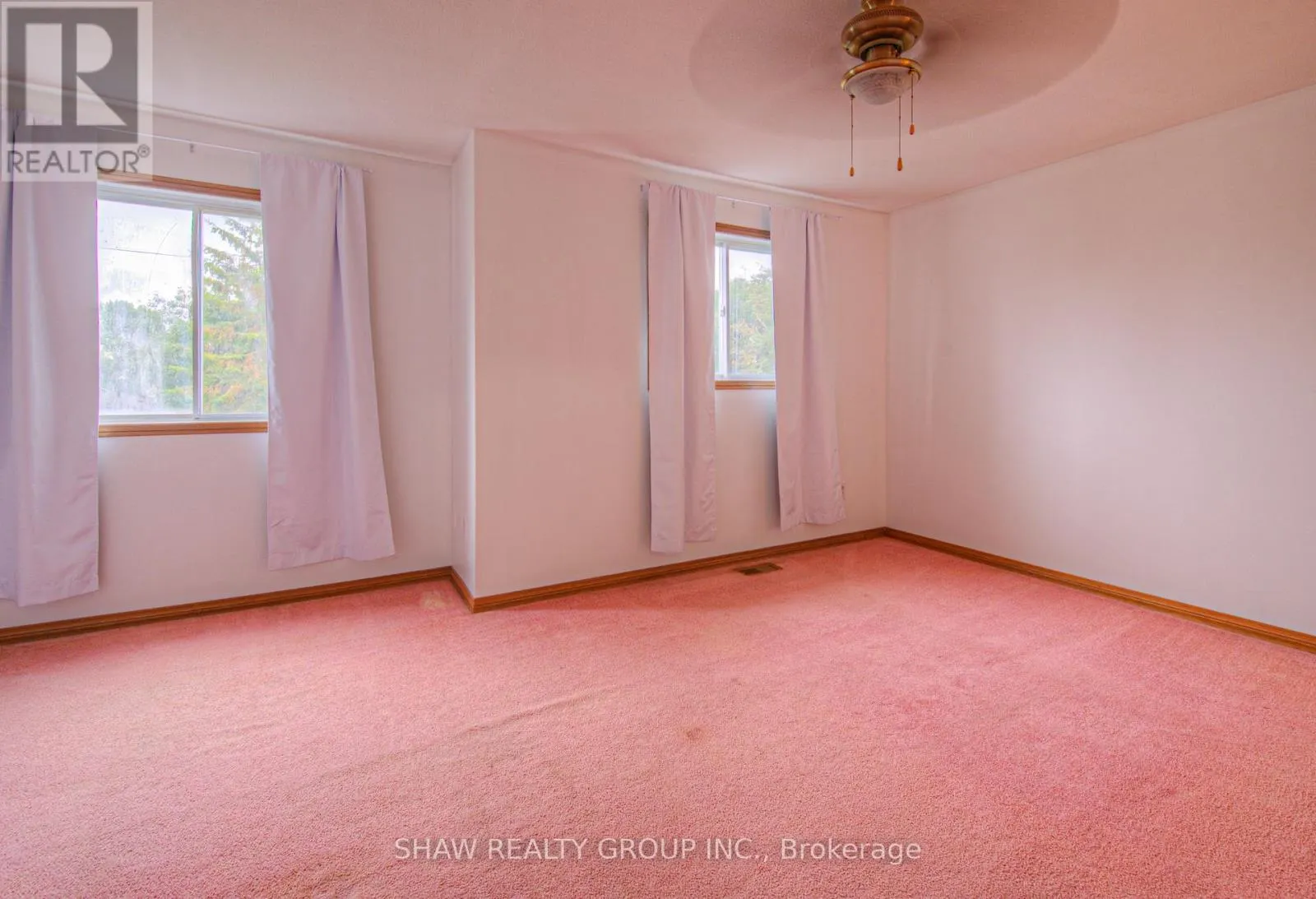 270 DOLPH STREET N