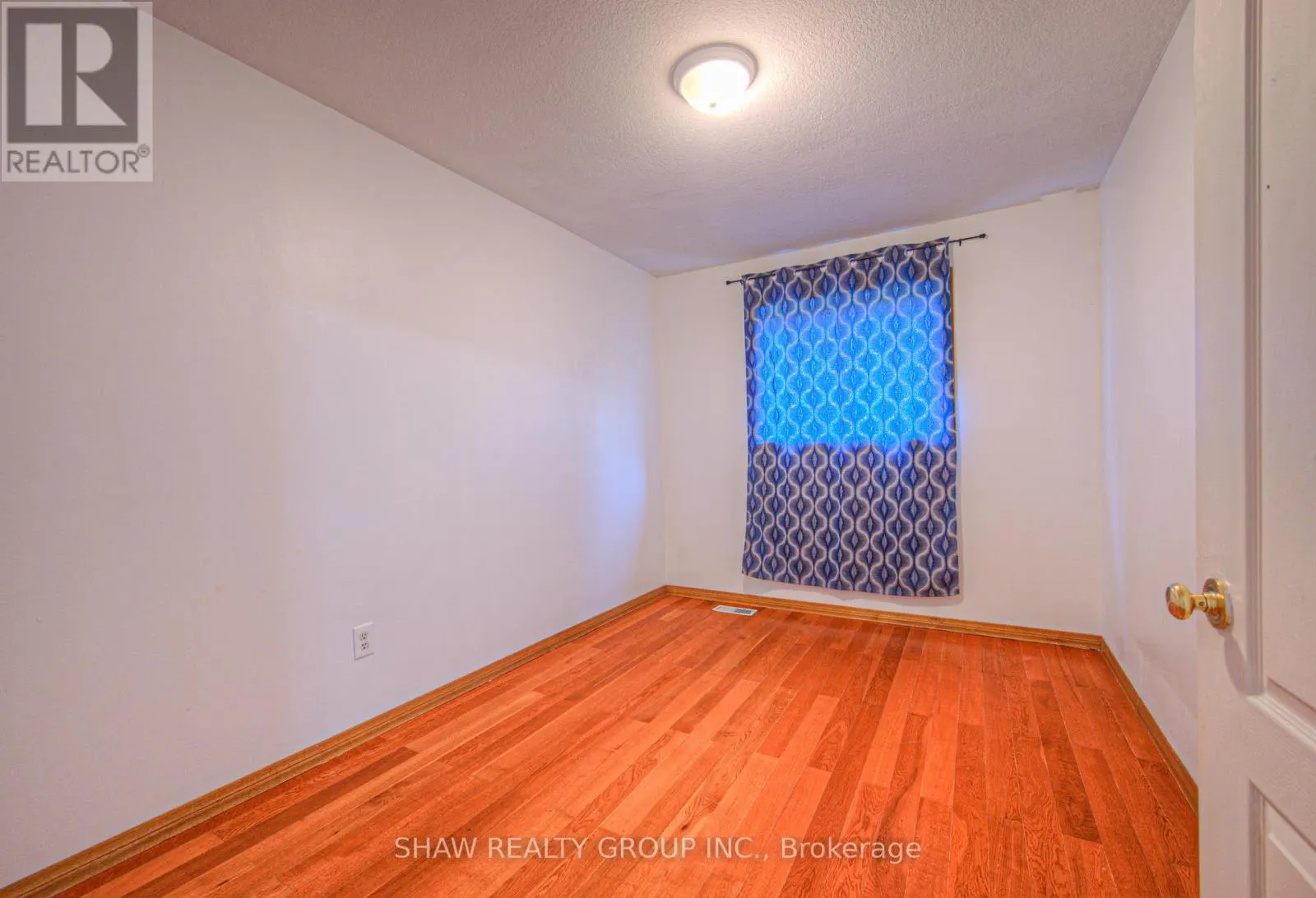 270 DOLPH STREET N