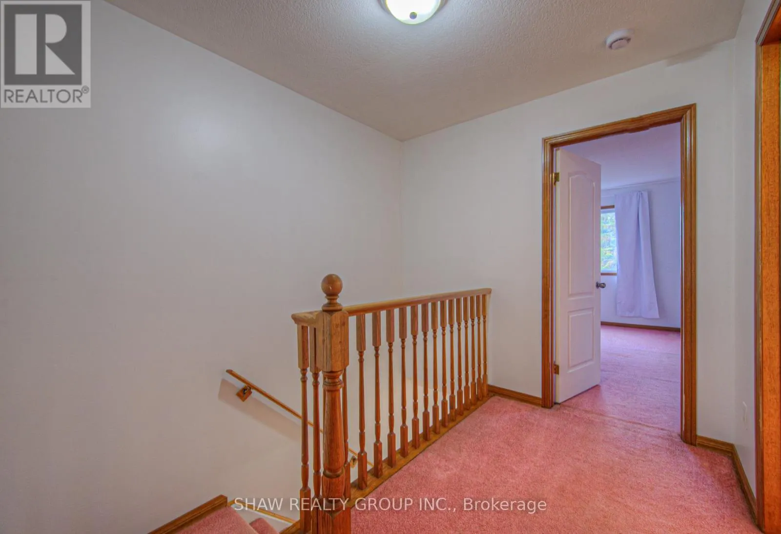 270 DOLPH STREET N