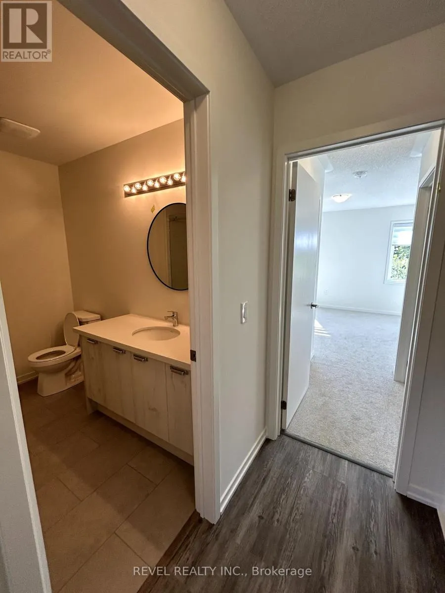 25 RADIUM LANE