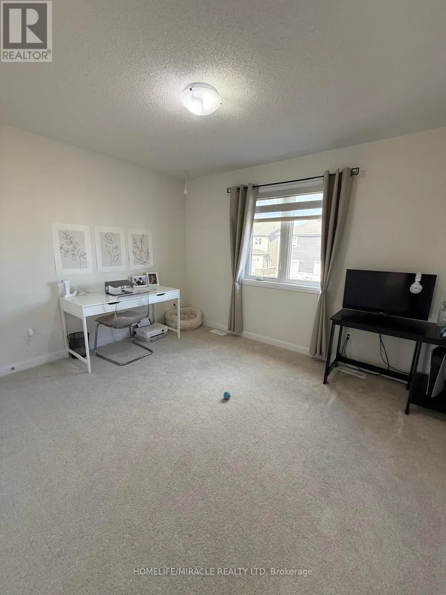41 GOLF LINKS DRIVE