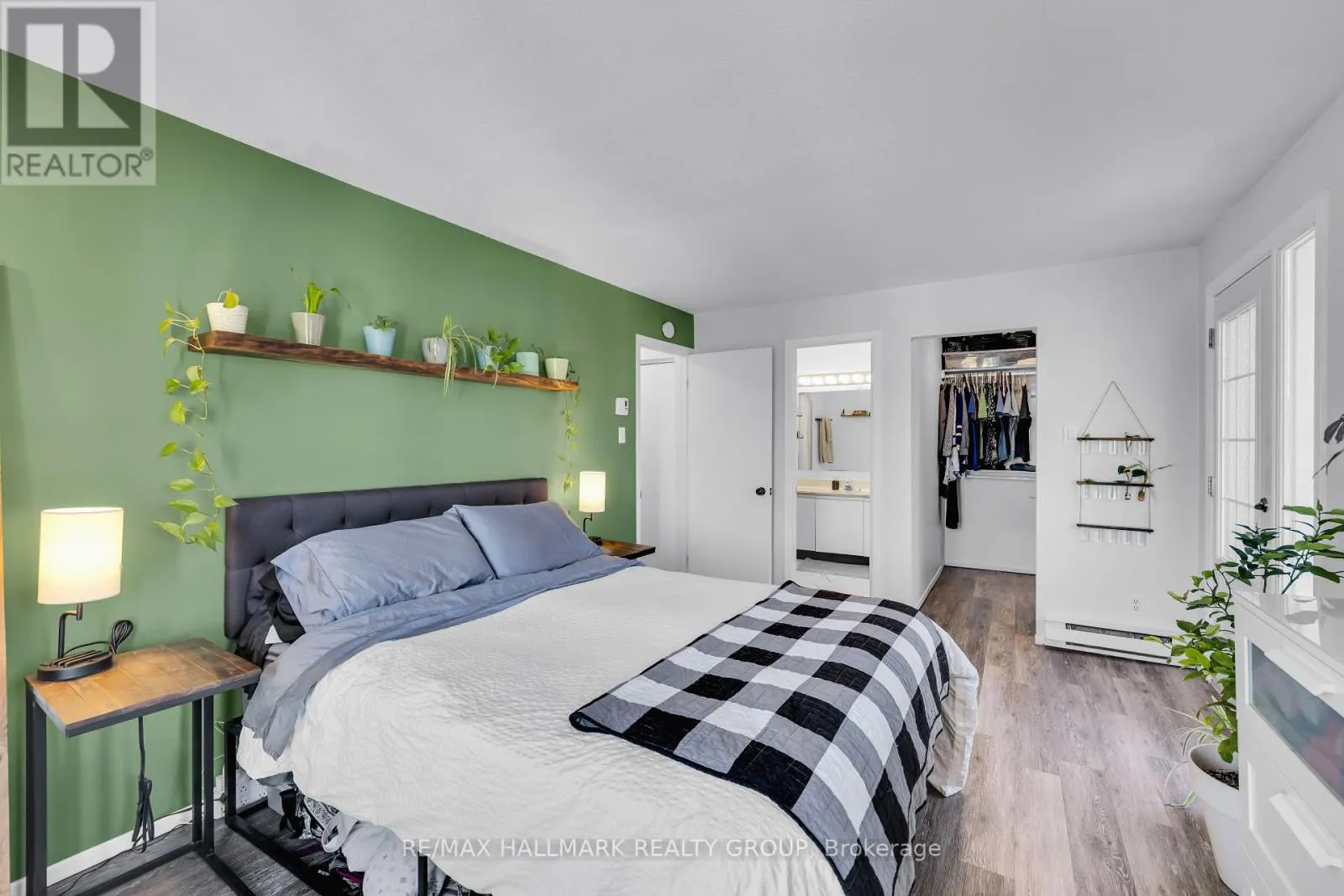 3 - 5 TIMBERVIEW WAY
