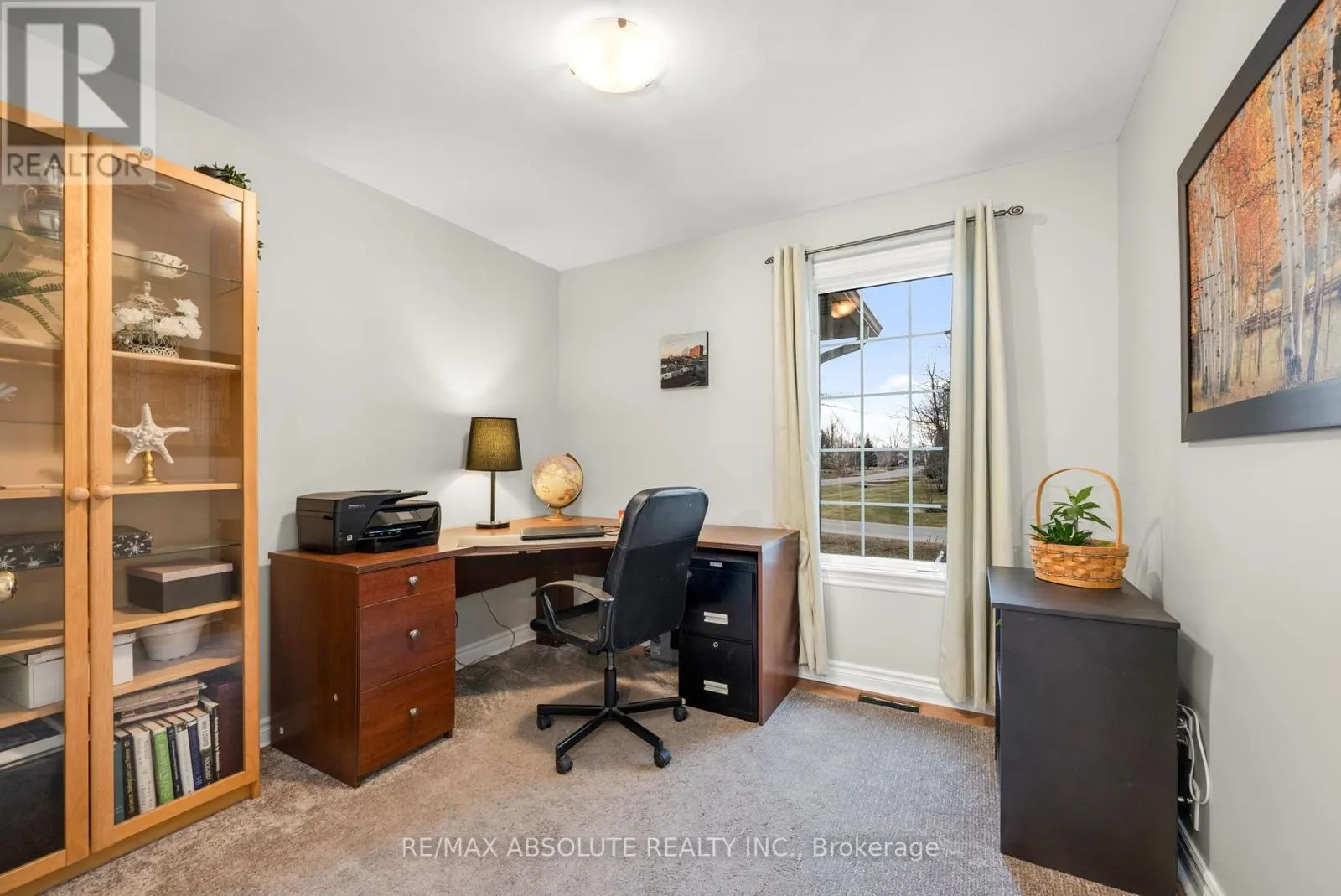 1601 SHAUNA CRESCENT