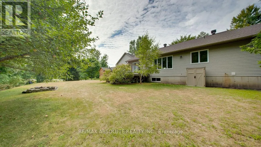 1601 SHAUNA CRESCENT