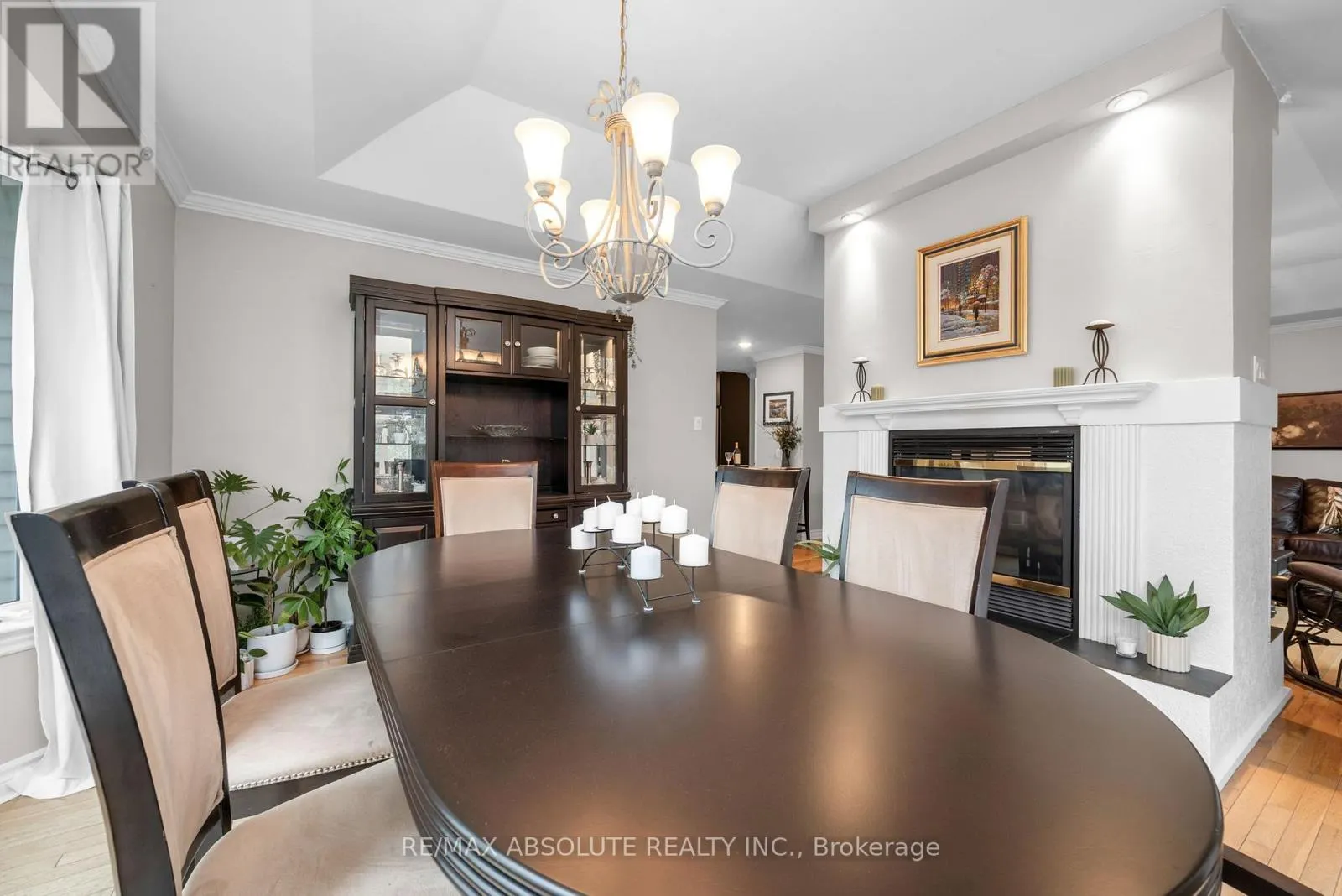 1601 SHAUNA CRESCENT