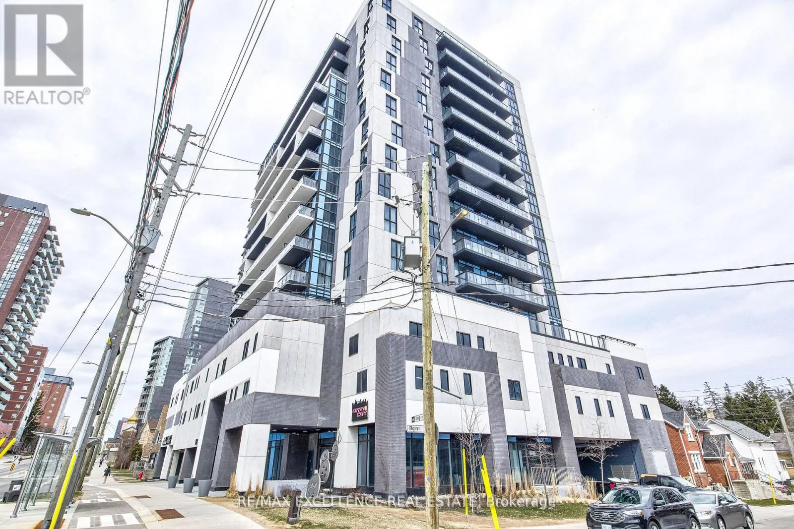 1402 - 128 KING STREET N