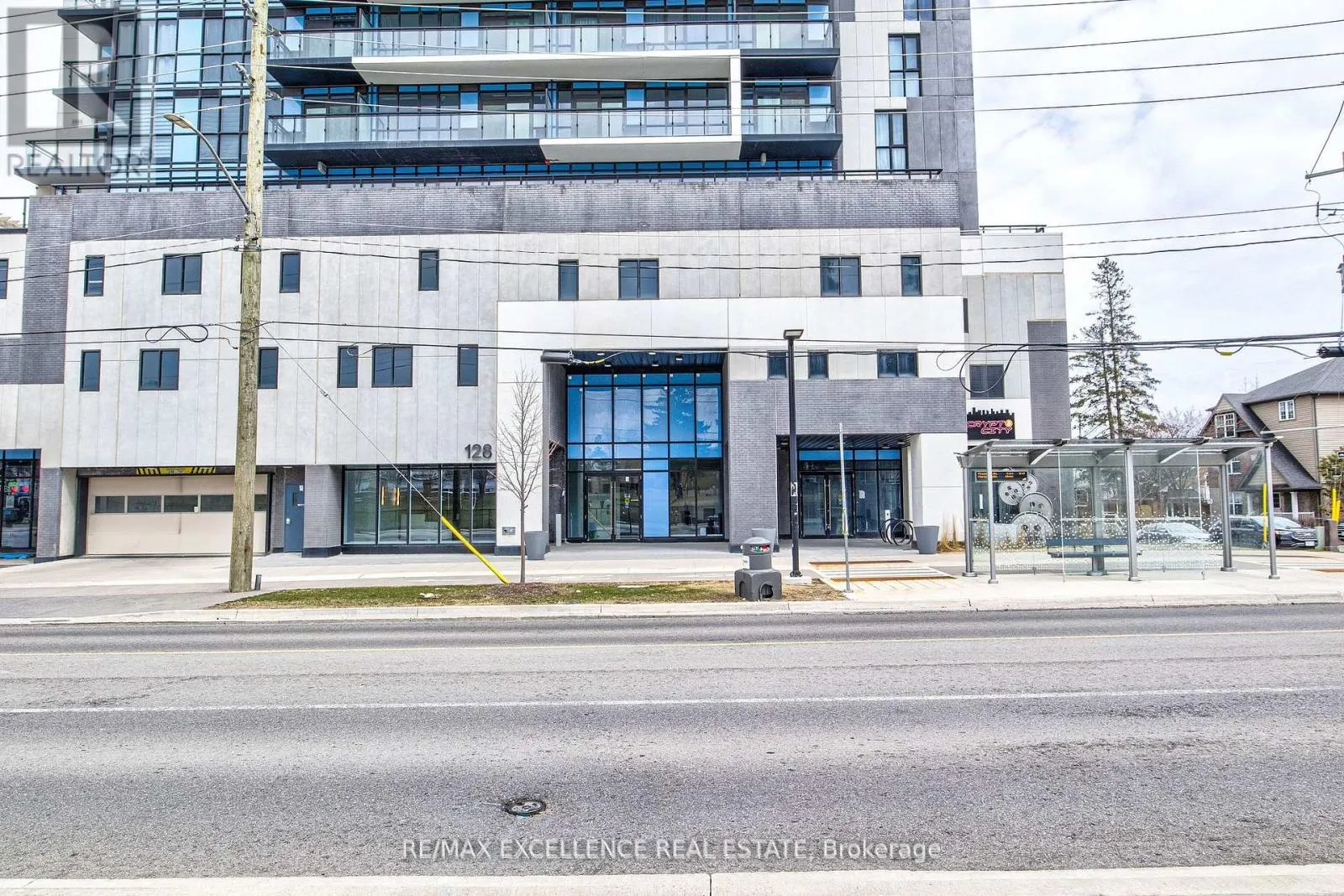 1402 - 128 KING STREET N