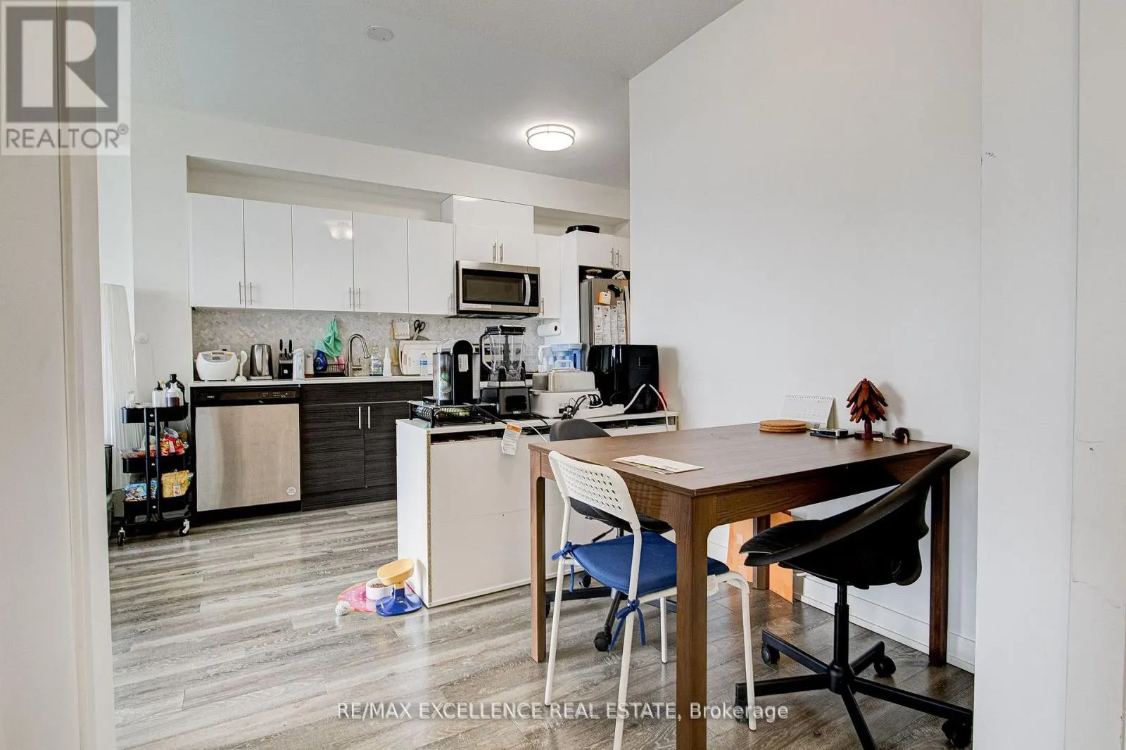 1402 - 128 KING STREET N