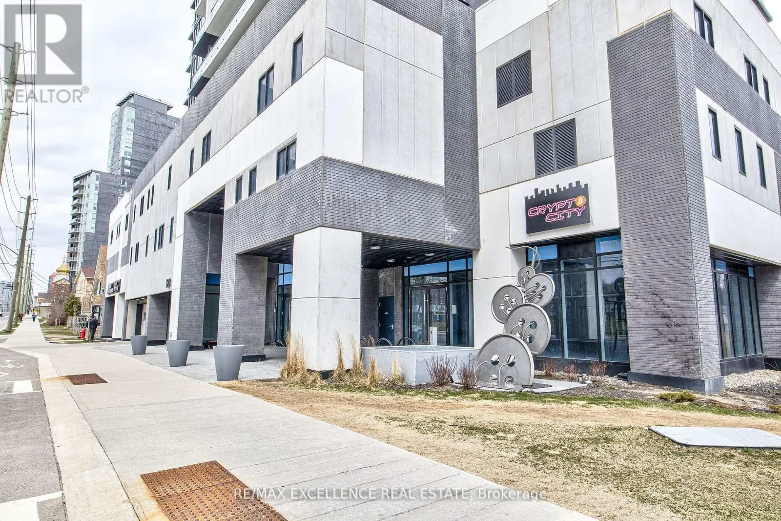 1402 - 128 KING STREET N