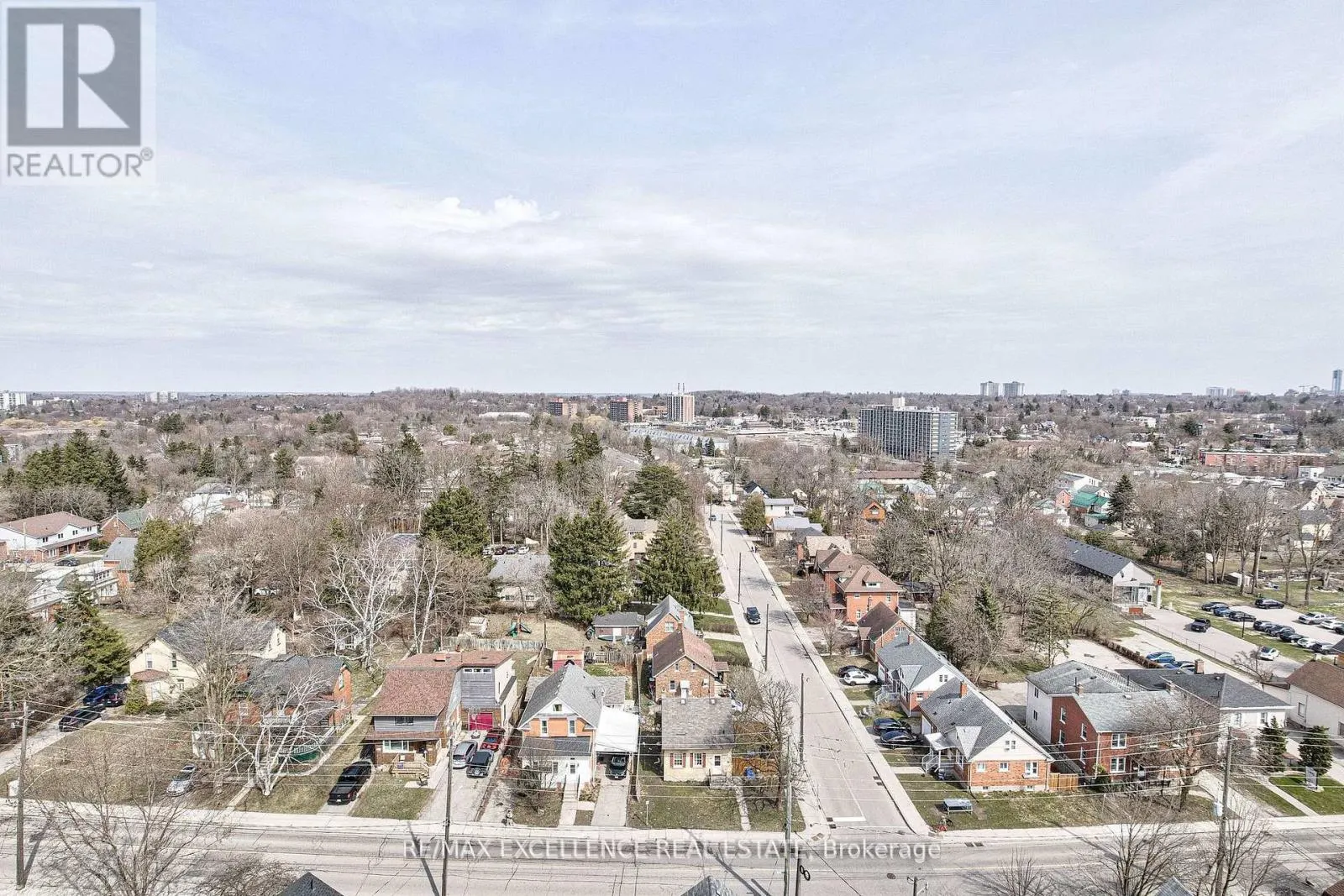 1402 - 128 KING STREET N