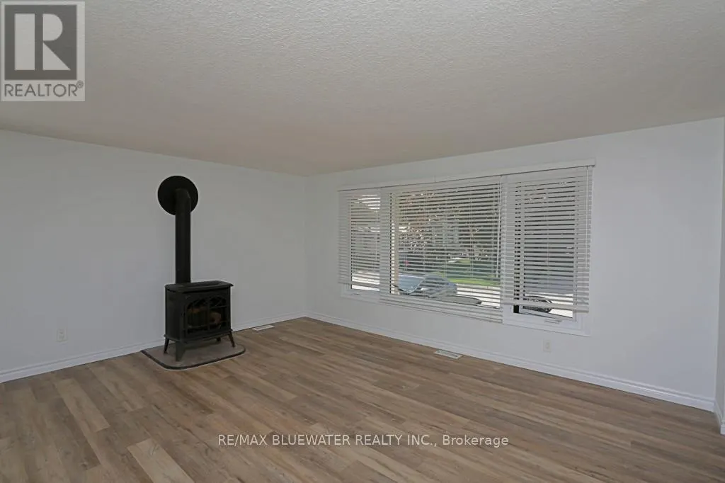 23 PEBBLE BEACH PARKWAY
