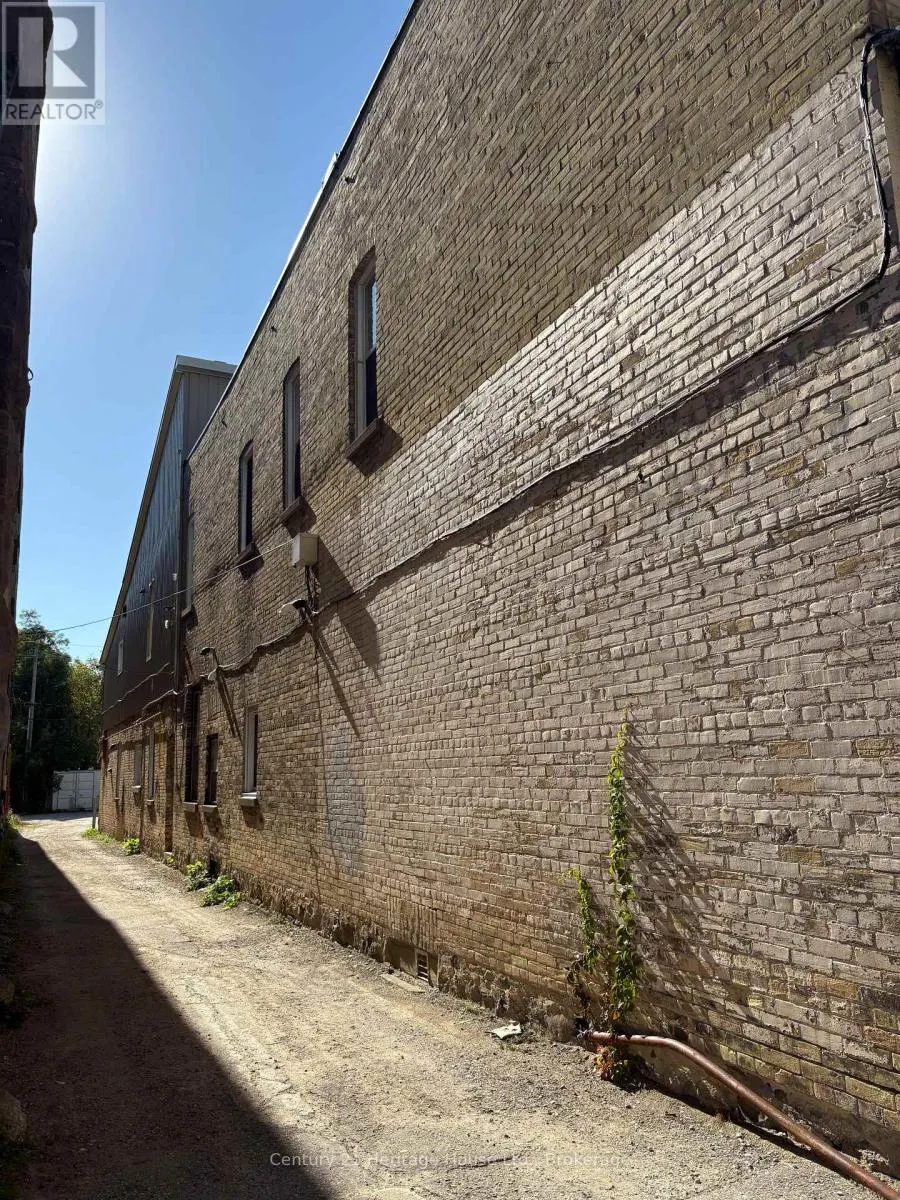 141-145 MAIN STREET N