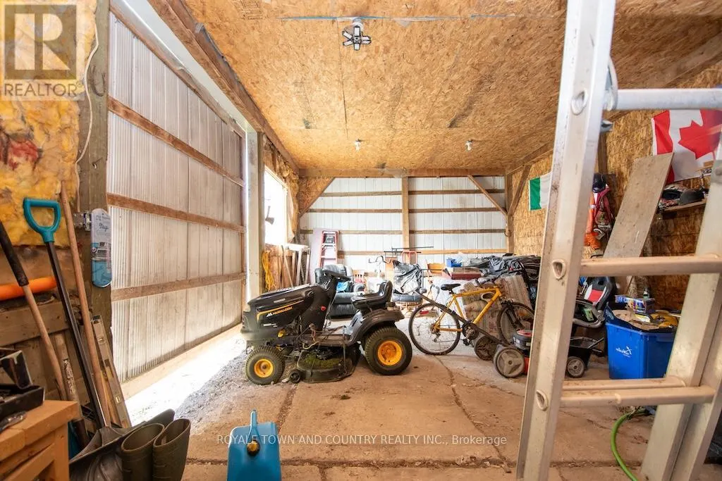 187 SKYLINE ROAD