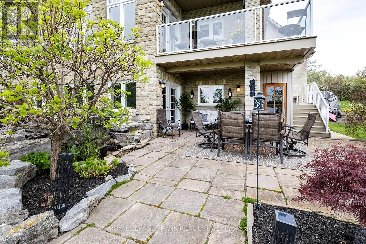 24 GILSON POINT PLACE